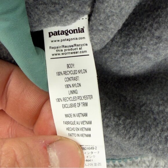 Patagonia NWT Women's Size Small Shelled Synchilla Reversible Vest 23025 Style - Picture 6 of 15